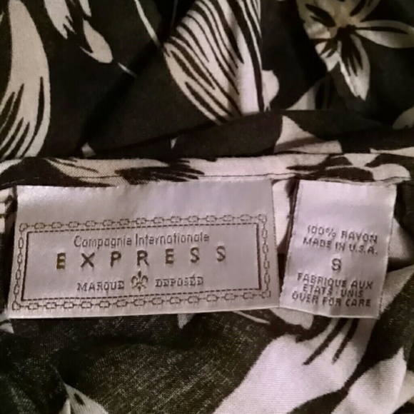 Express Wrap Around Skirt - Picture 4 of 4